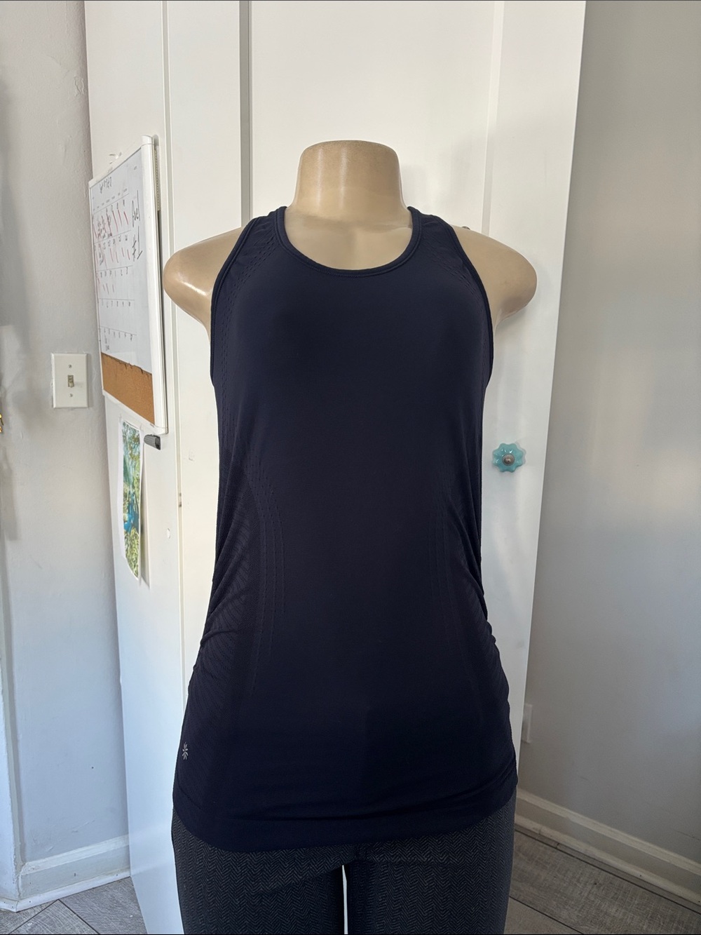 Athleta Women’s Sleeveless Tank Top